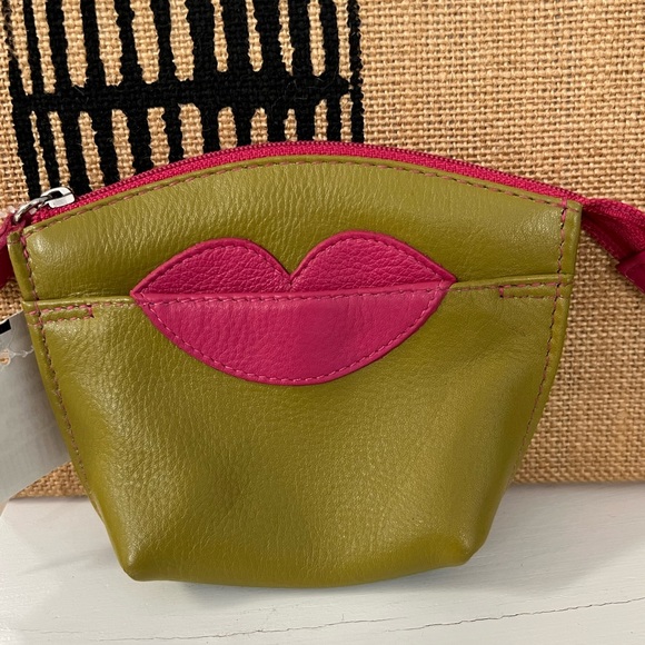 New ILI Kiss green & pink leather small zip pouch - Picture 7 of 11